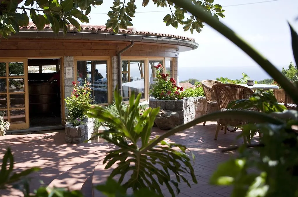 Hotel Gallo Nero SantʼAndrea إيطاليا
