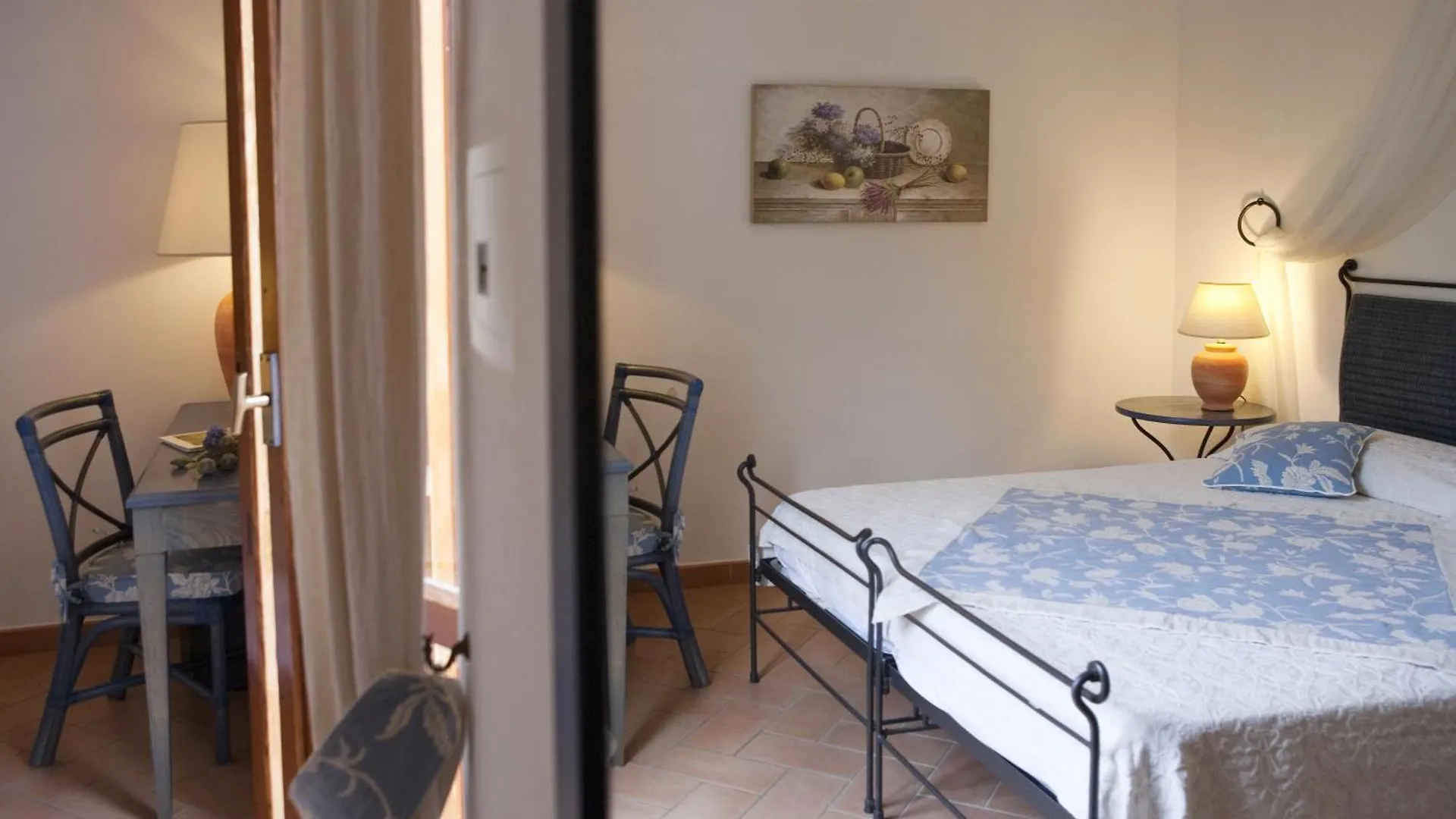 Hotel Gallo Nero SantʼAndrea