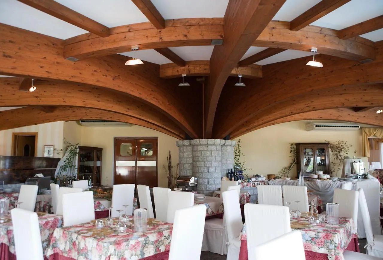 Hotel Gallo Nero SantʼAndrea