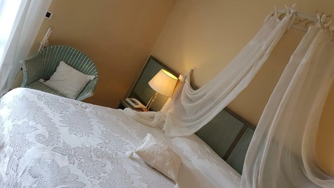 Hotel Gallo Nero SantʼAndrea